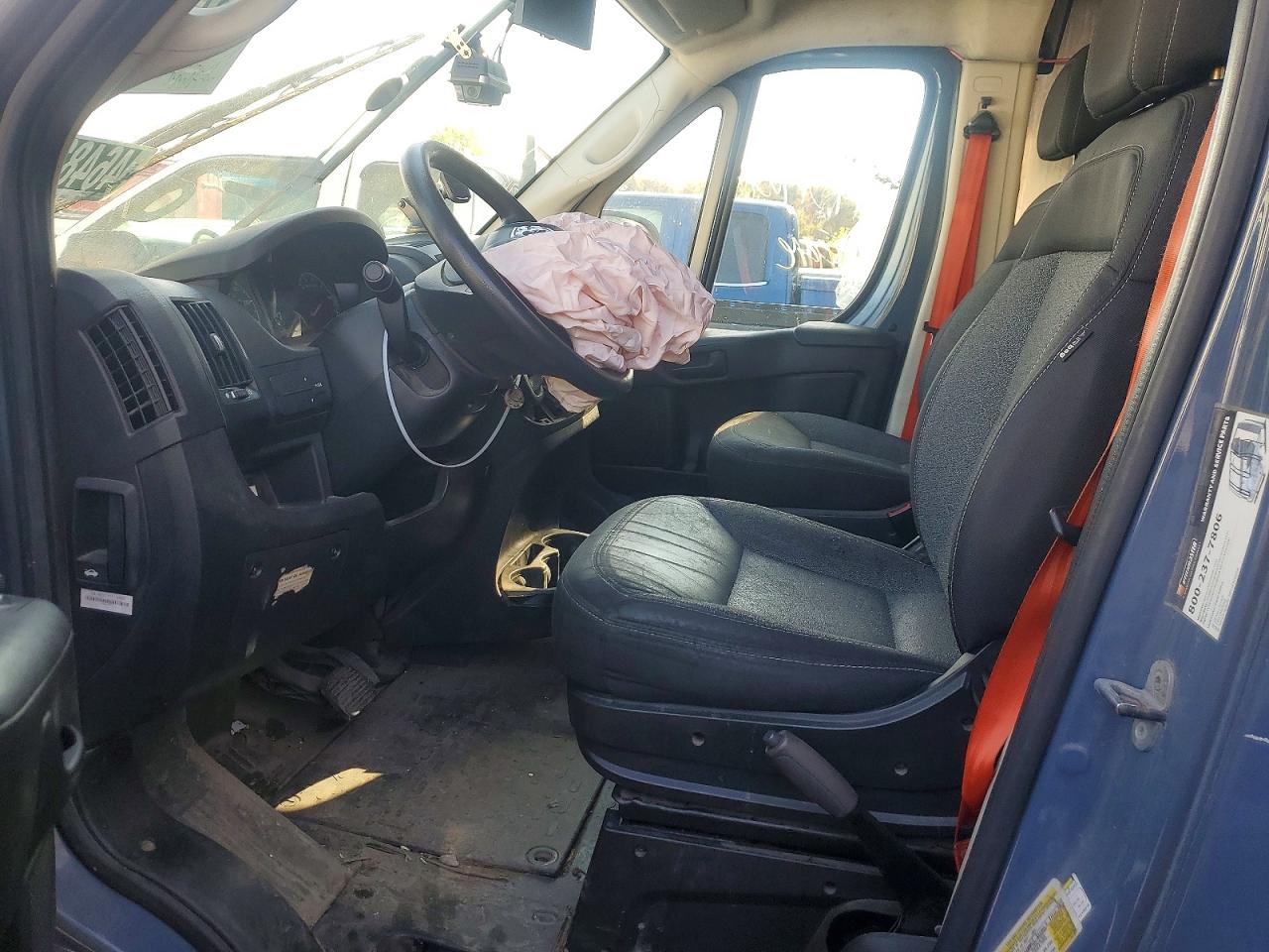 2020 Ram Promaster VIN 3C6URVJG5LE136319 photo 7
