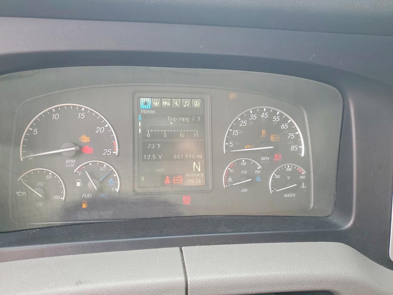 2021 FREIGHTLINER All other VIN 3AKJHHDR3MSMS3872 photo 8
