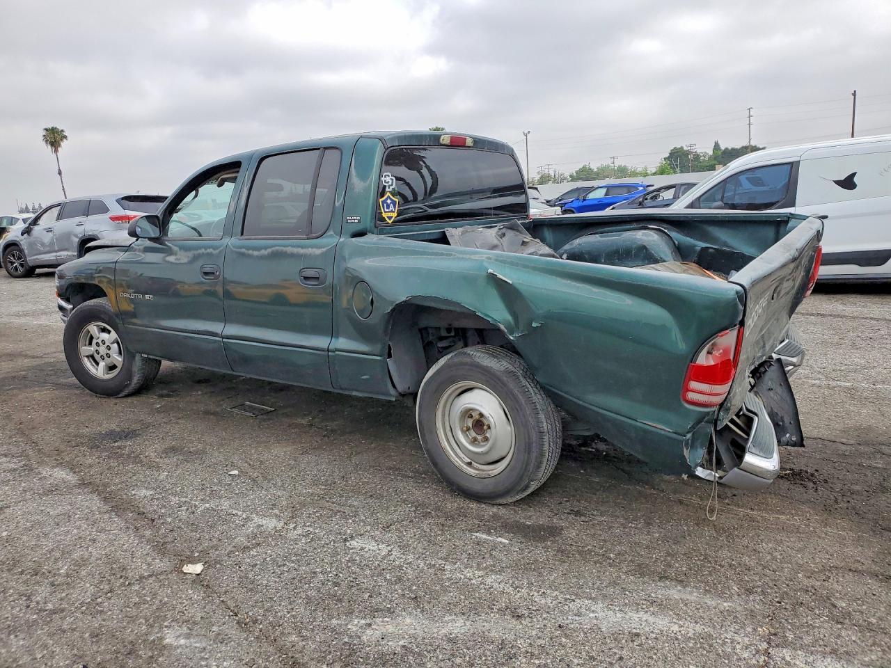 2001 Dodge Dakota VIN 1B7HL2AXX1S232306 photo 2