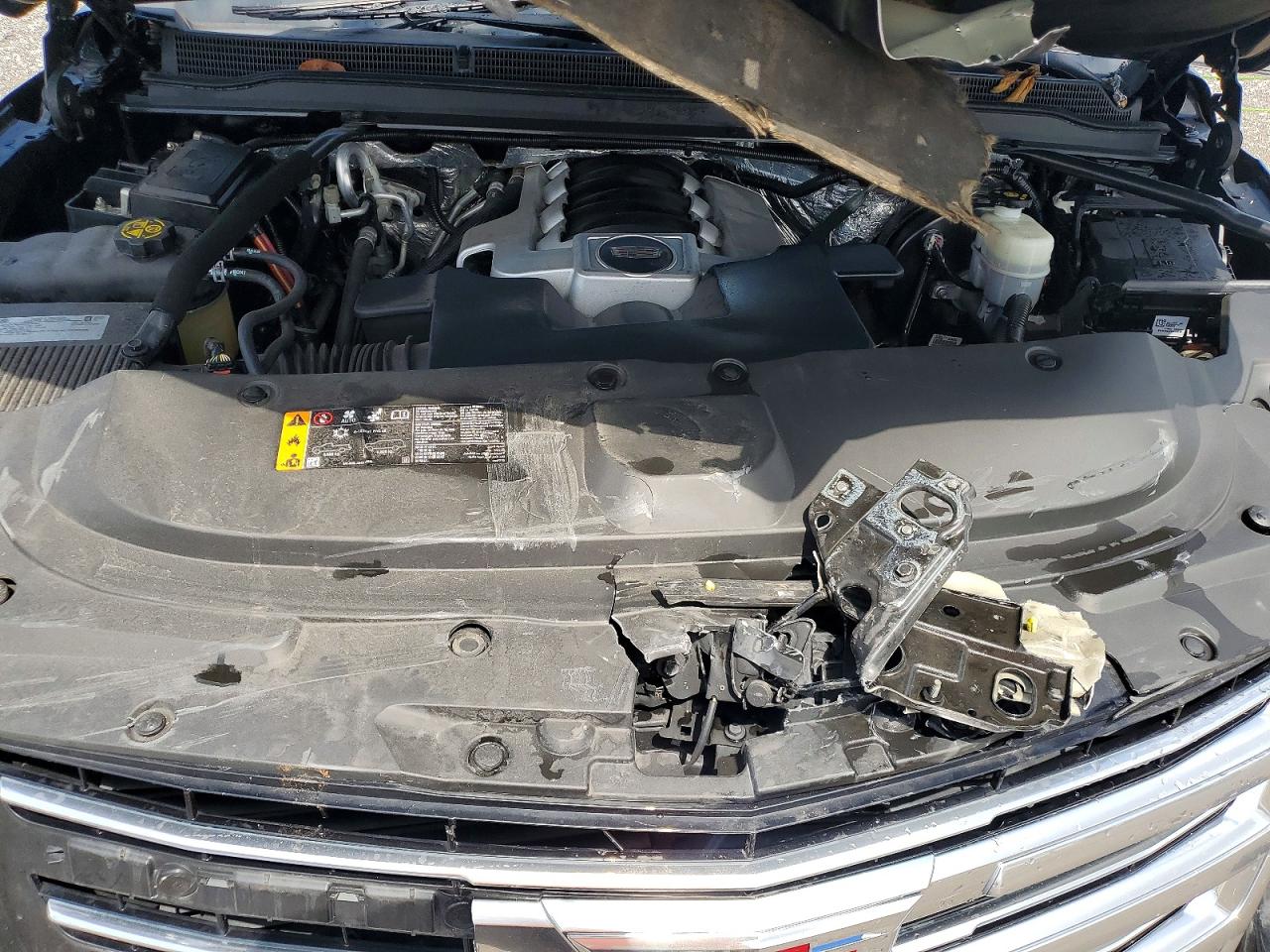 2018 Cadillac Escalade VIN 1GYS3KKJ4JR295693 photo 12