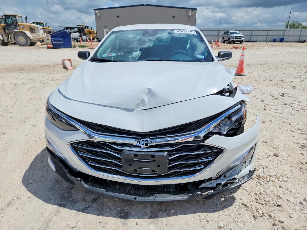2025 Chevrolet Malibu VIN 1G1ZC5ST8SF120057 photo 5