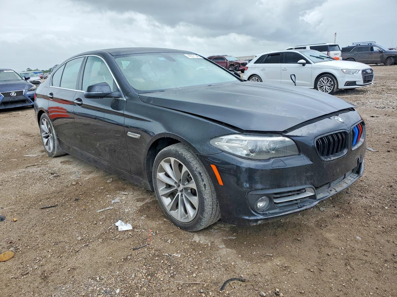 2016 BMW 5 series VIN WBA5A5C59GG353116 photo 4