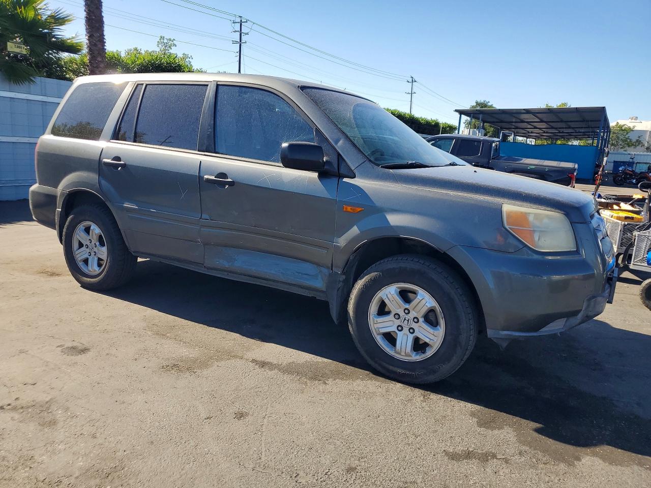 2007 HOND Pilot VIN 5FNYF28177B037701 photo 4