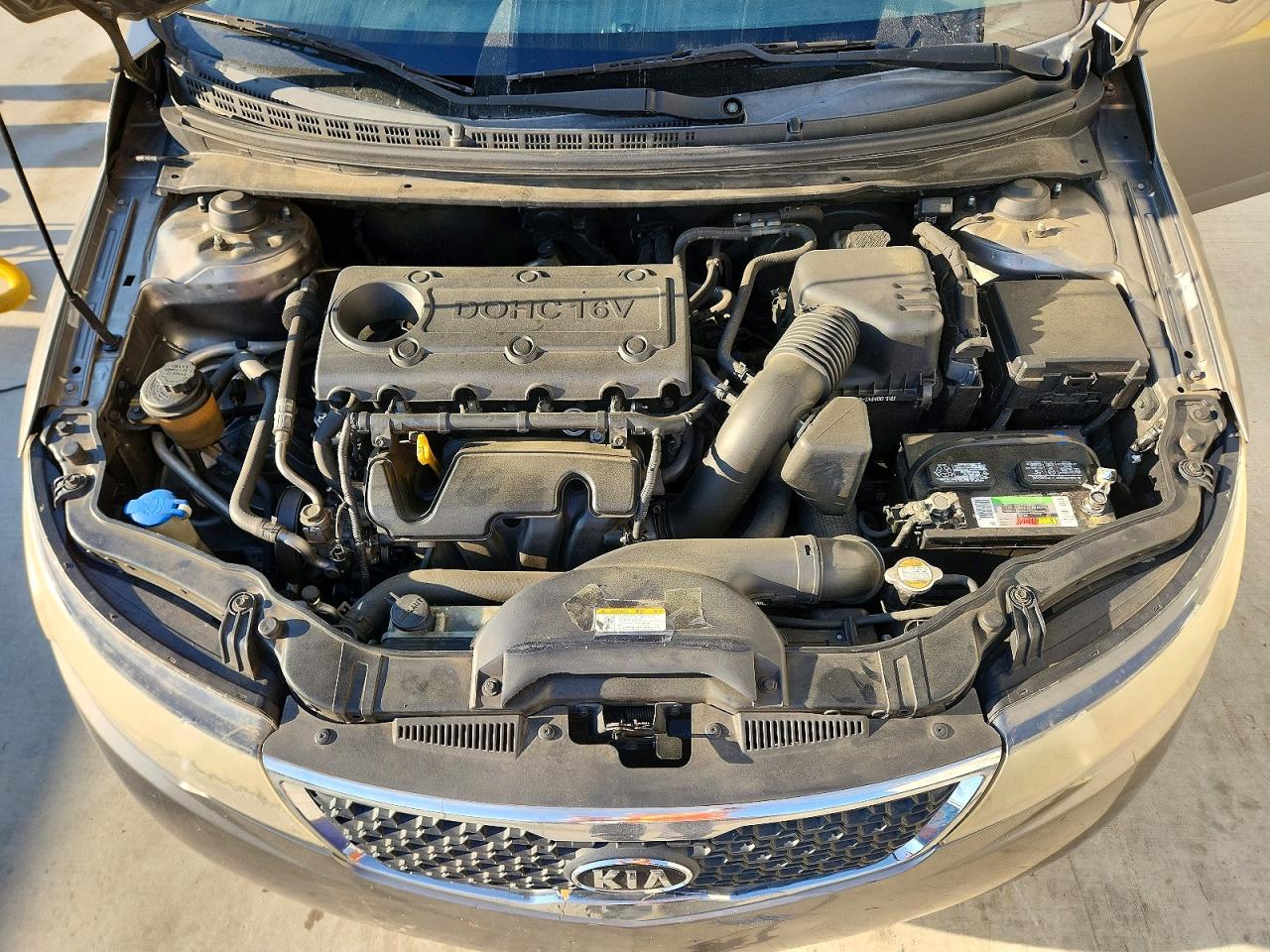 2011 KIA Forte VIN KNAFU4A2XB5358425 photo 11