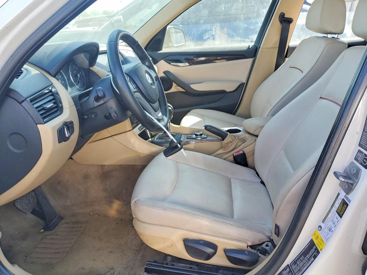 2013 BMW X1 VIN WBAVL1C52DVR83876 photo 7