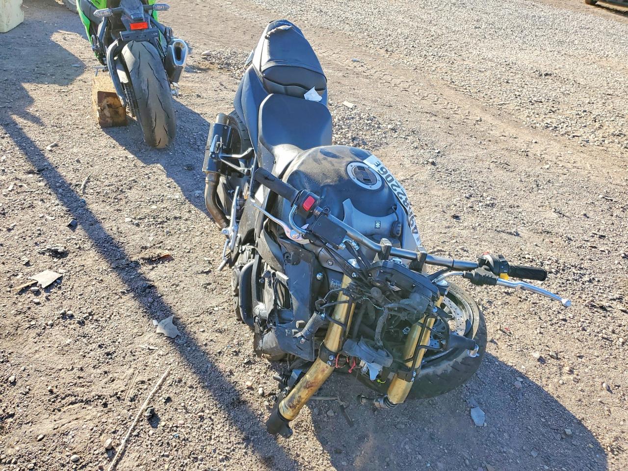 2015 Suzuki Gsxr750 VIN JS1GR7NA5F2100617 photo 2