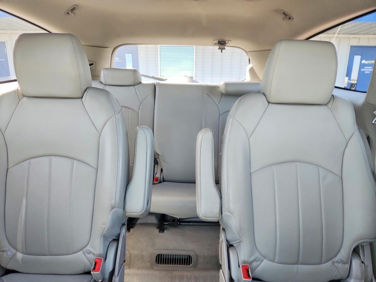 2011 Buick Enclave VIN 5GAKRBED3BJ185844 photo 10