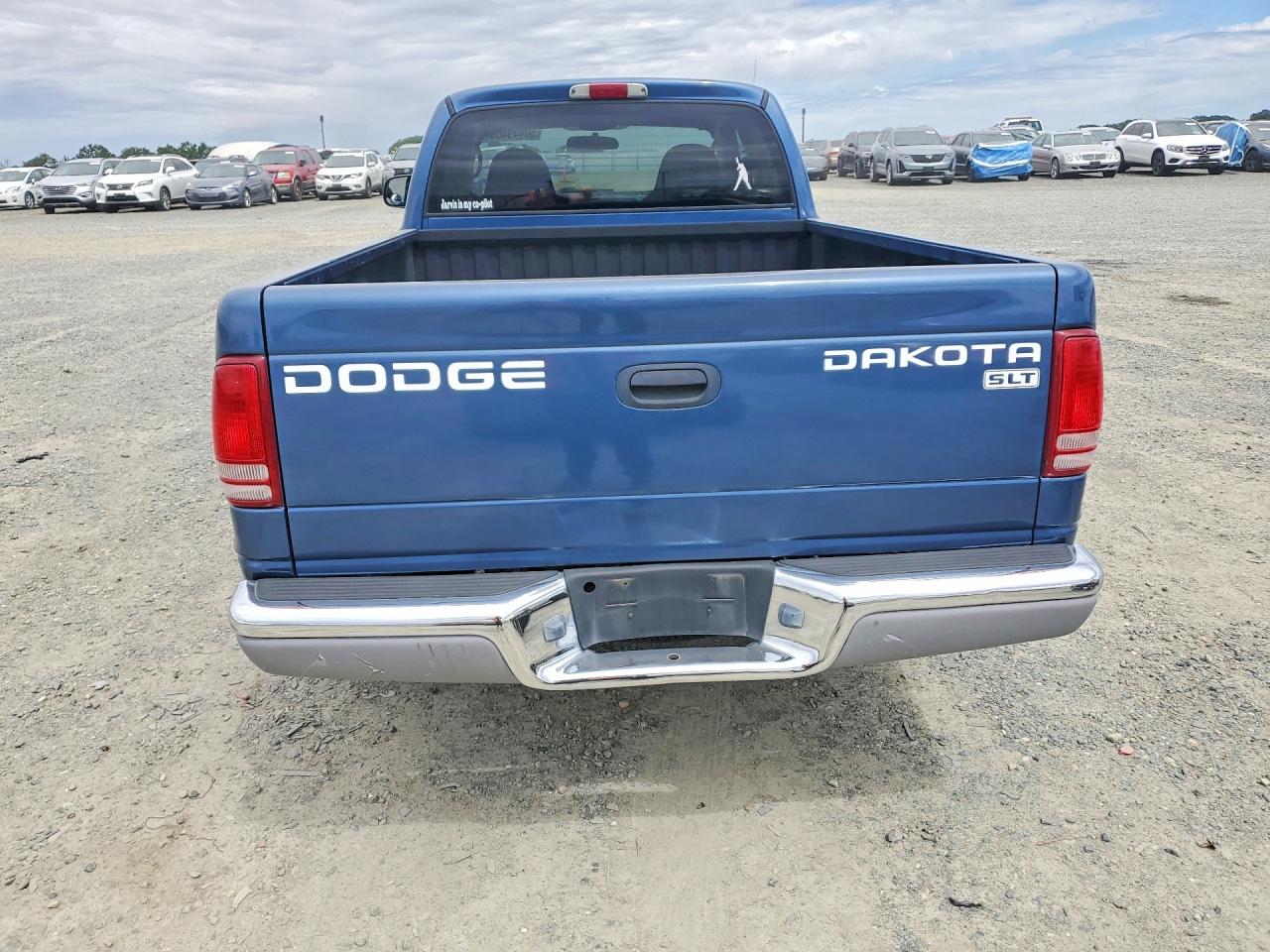 2003 Dodge Dakota VIN 1D7HL42X83S266120 photo 6