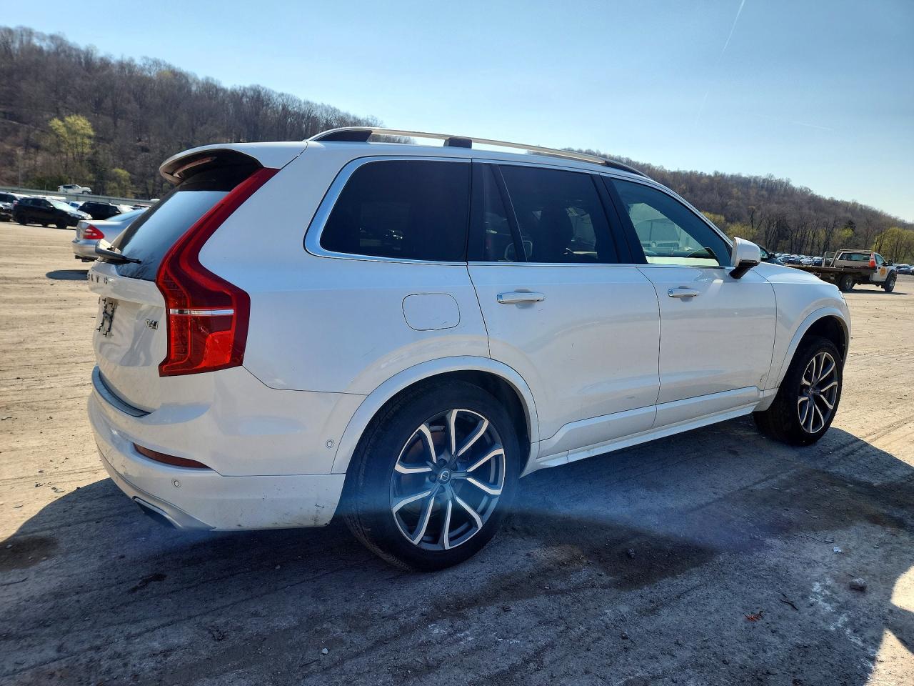 2017 VOLV Xc90 VIN YV4A22PK8H1170773 photo 3