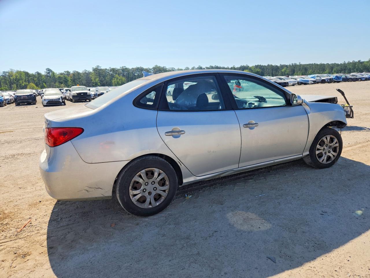 2010 HYUN Elantra VIN KMHDU4AD5AU047741 photo 3