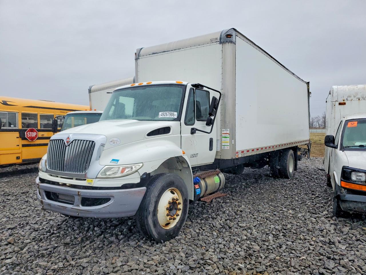 2017 International 4000 serie VIN 1HTMMMMM8HH519873 photo 1