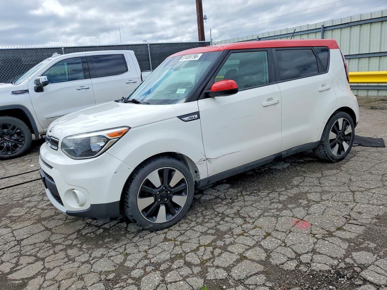 2019 Kia Soul VIN KNDJP3A53K7666713 photo 1