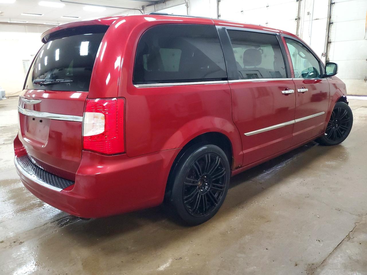 2014 Chrysler Minivan VIN 2C4RC1CG1ER231337 photo 3