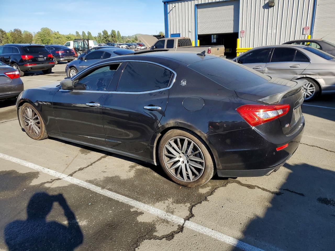 2014 Maserati All models VIN ZAM57RTA9E1085914 photo 2