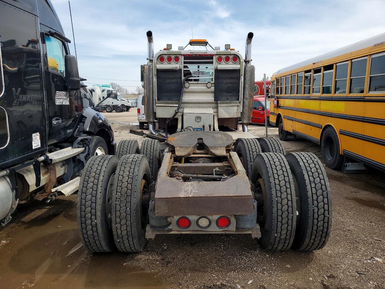 2000 PETERBILT All other VIN 1XPFDU9X0YS547337 photo 6