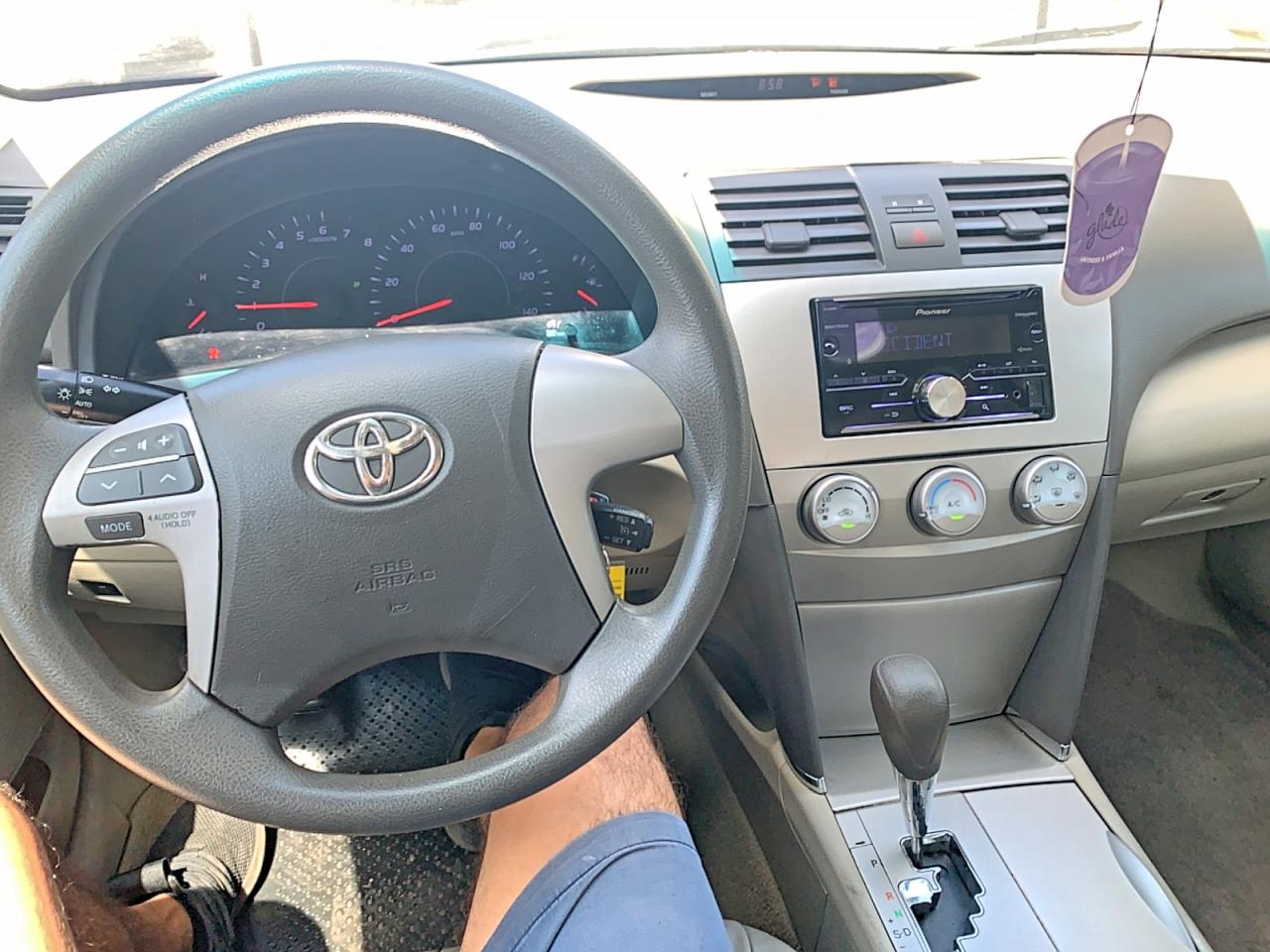 2011 Toyota Camry VIN 4T1BF3EK8BU634165 photo 9