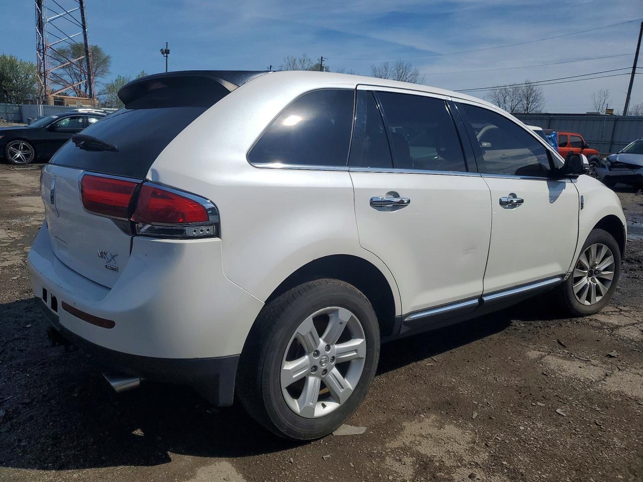 2013 LINCOLN Mkx VIN 2LMDJ8JK7DBL43387 photo 3