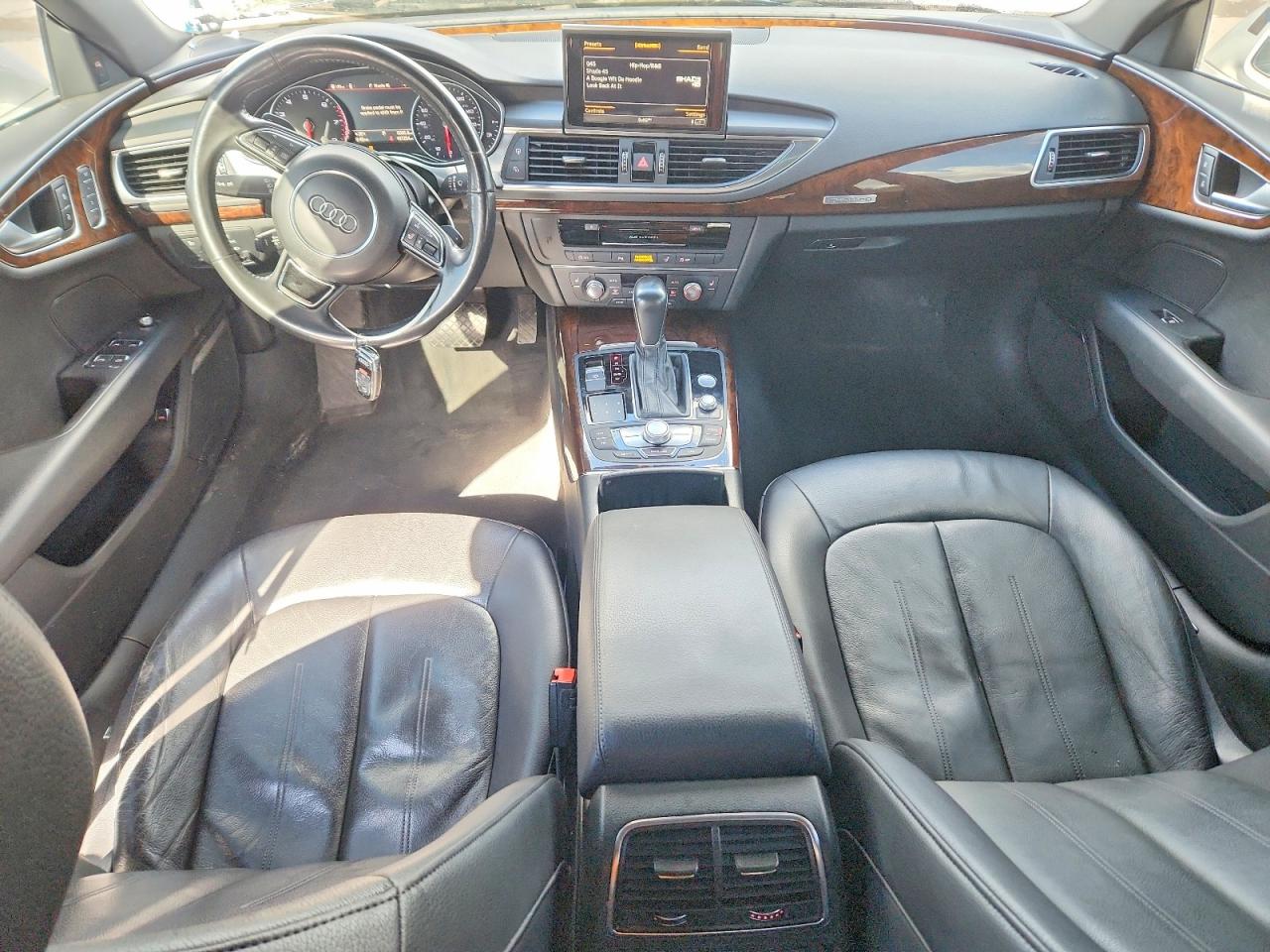 2017 AUDI A7 VIN WAUW2AFC3HN056716 photo 8