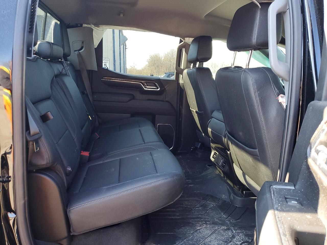2024 Chevrolet All models VIN 1GCUDDED8RZ137530 photo 10