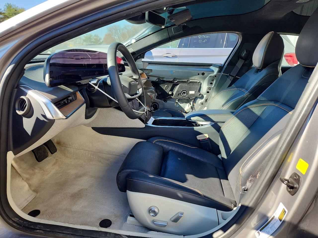 2024 Lucid Air VIN 50EA1TEA5RA002785 photo 7