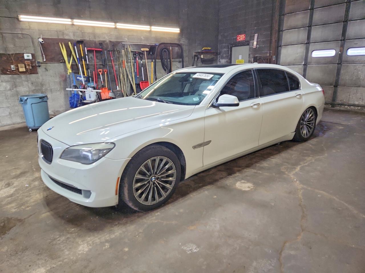 2011 BMW 7 series VIN WBAKB4C55BC573833 photo 1