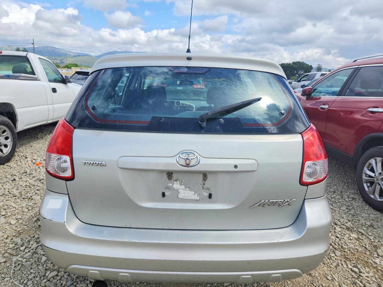 2003 TOYOTA Matrix VIN 2T1KR32E83C104478 photo 6