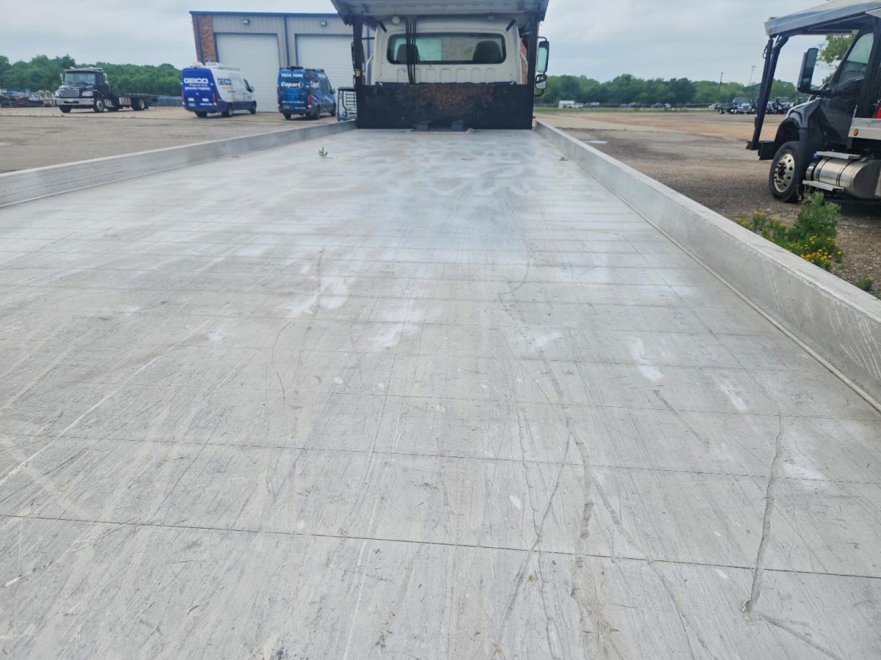 2017 FREIGHTLINER All other VIN 1FVACXCY4HHHY4645 photo 10