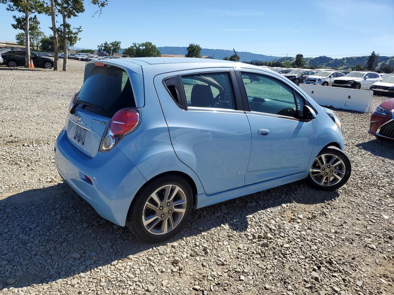2016 Chevrolet Spark VIN KL8CK6S05GC642416 photo 3