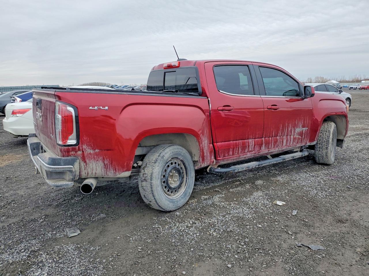 2018 GMC Canyon VIN 1GTG6CEN7J1306045 photo 3