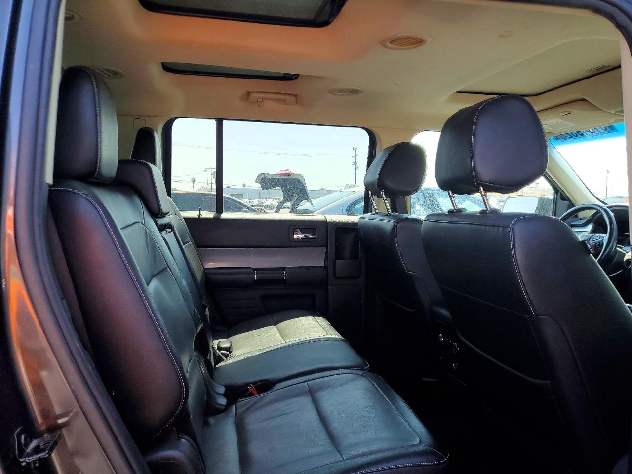 2015 Ford Flex VIN 2FMGK5C81FBA03581 photo 11