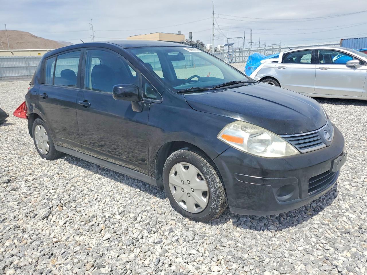 2007 NISS Versa VIN 3N1BC13E37L365379 photo 4
