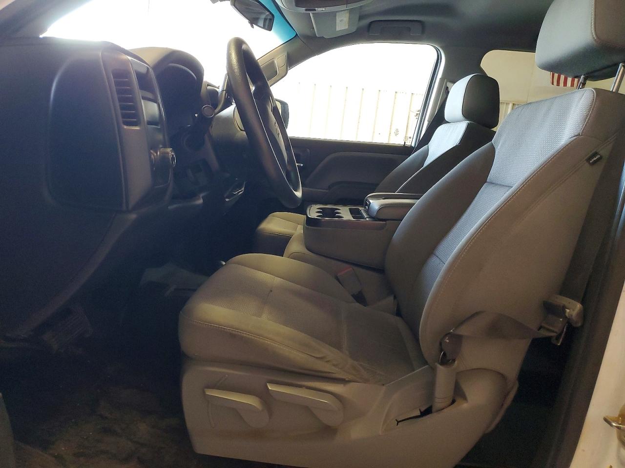 2018 Chevrolet Silverado VIN 3GCUKNEC8JG124428 photo 7