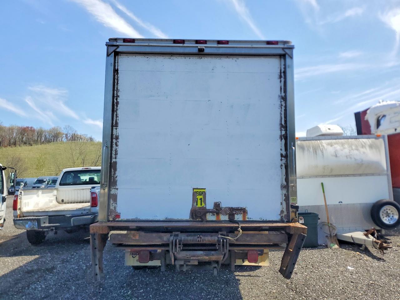2016 Ford F550 VIN 1FDUF5GT8GEB62917 photo 6