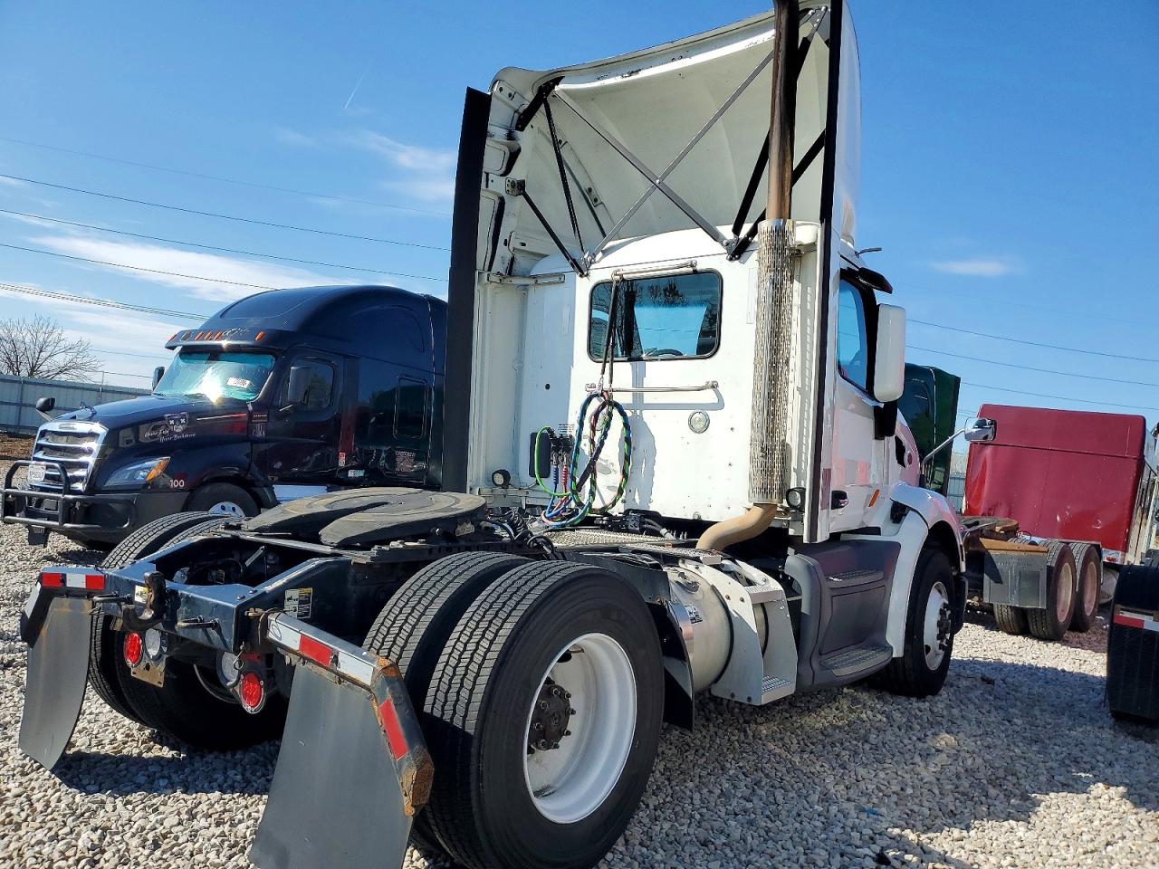 2019 PETERBILT All models VIN 1XPBA48X3KD478485 photo 4
