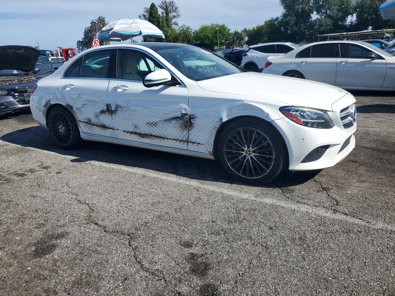 2021 Mercedes-Benz C class VIN W1KWF8DB8MR648745 photo 4
