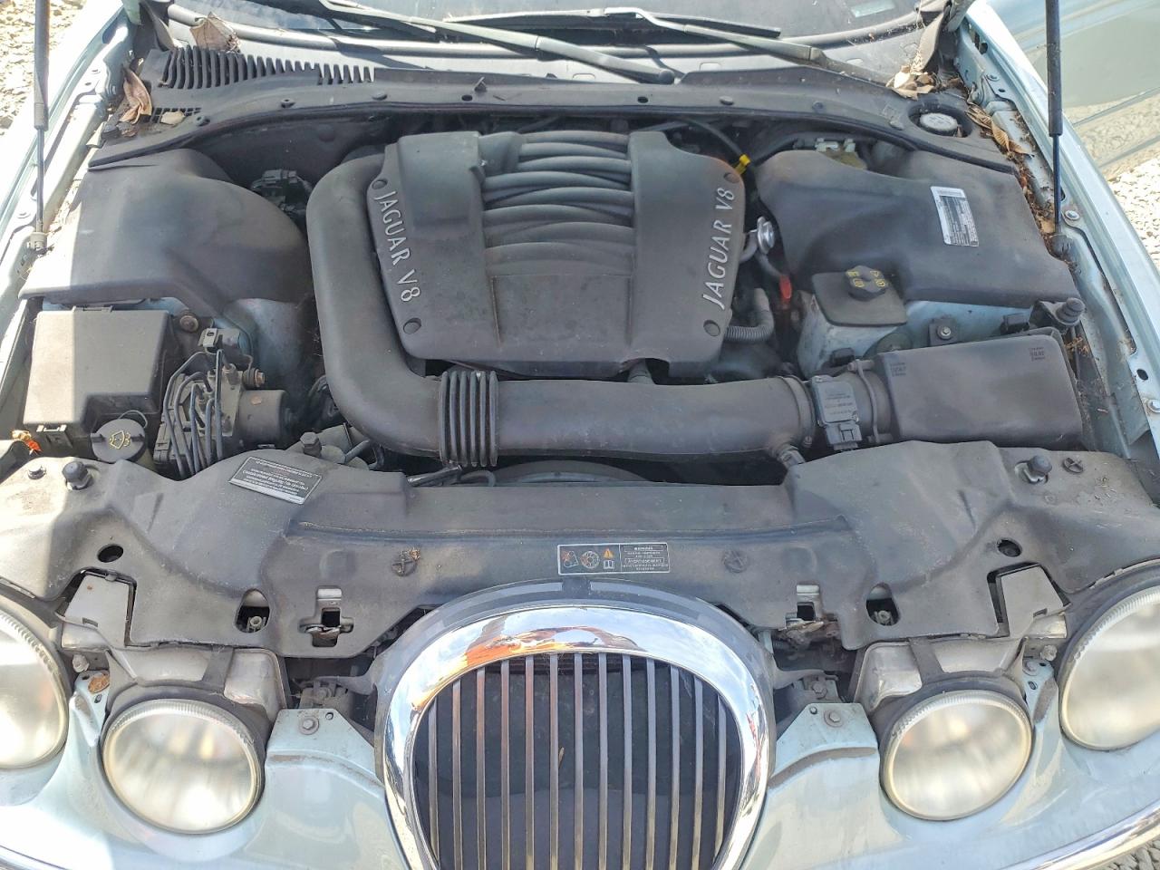 2000 Jaguar S type VIN SAJDA01D5YGL16885 photo 11