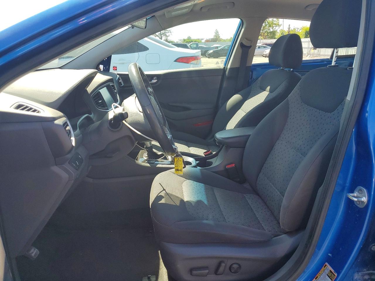 2017 Hyundai Ioniq VIN KMHC75LC1HU048229 photo 7