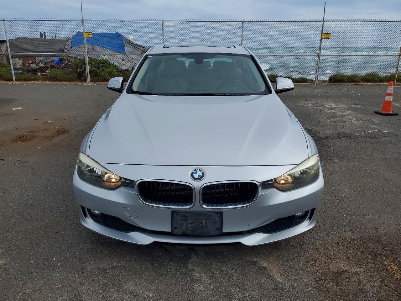 2015 BMW 3 series VIN WBA3B1G53FNT63416 photo 5