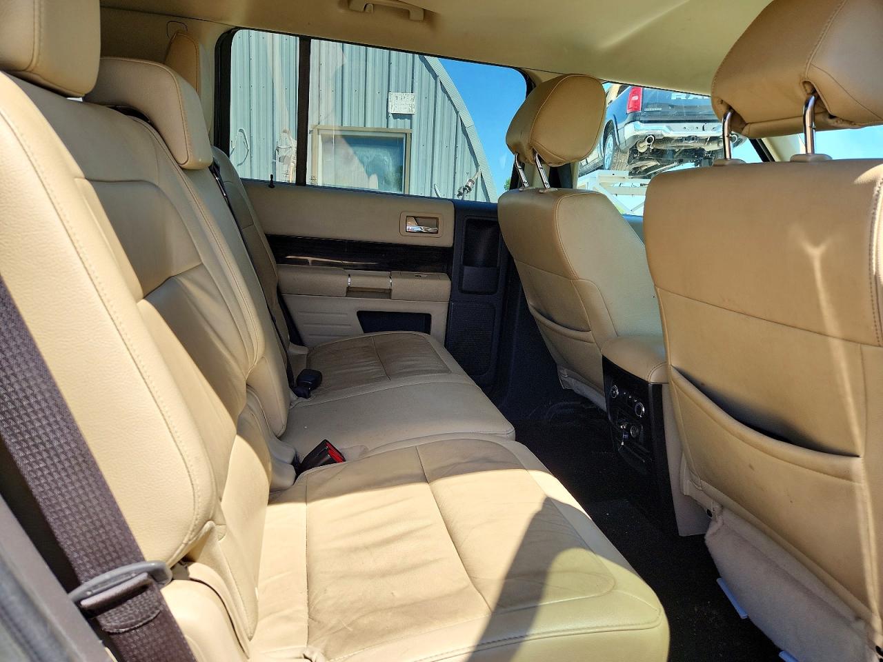 2017 Ford Flex VIN 2FMHK6C89HBA08010 photo 11