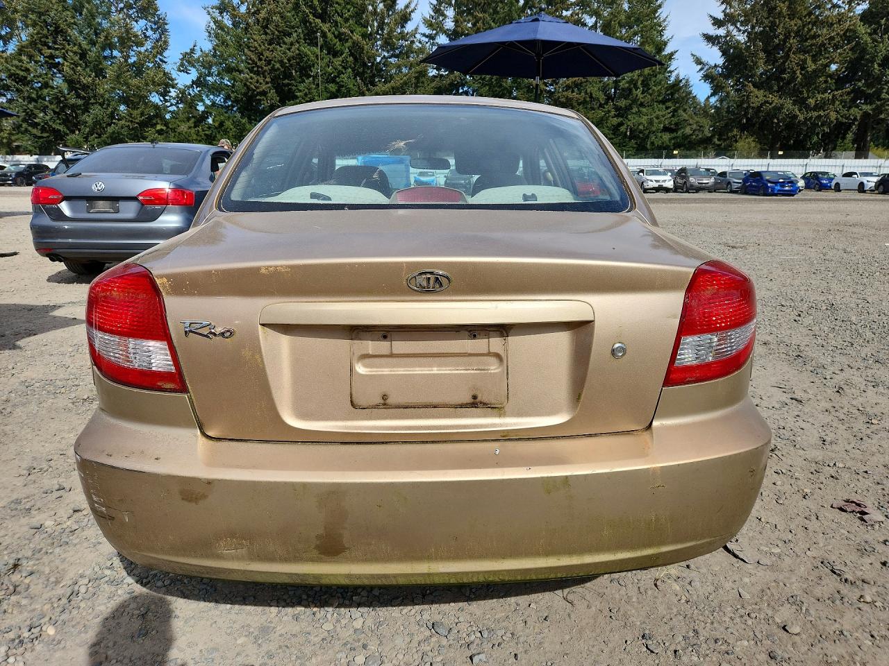 2003 Kia Rio VIN KNADC125636209300 photo 6