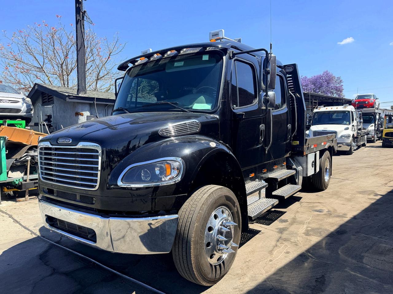 2021 FREIGHTLINER All other VIN 3ALACXFE9MDMV9102 photo 2