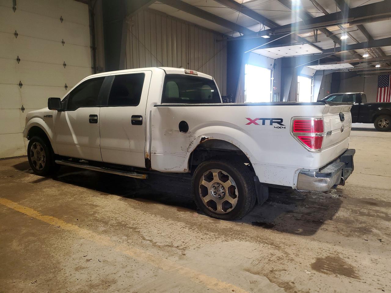 2010 Ford F150 VIN 1FTFW1EV2AFD35410 photo 2