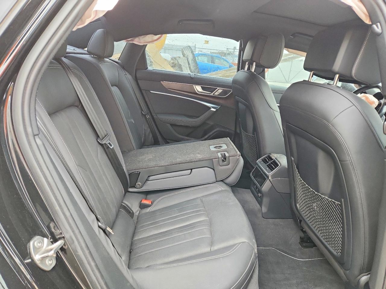 2019 Audi A6 VIN WAUM2AF24KN076429 photo 10