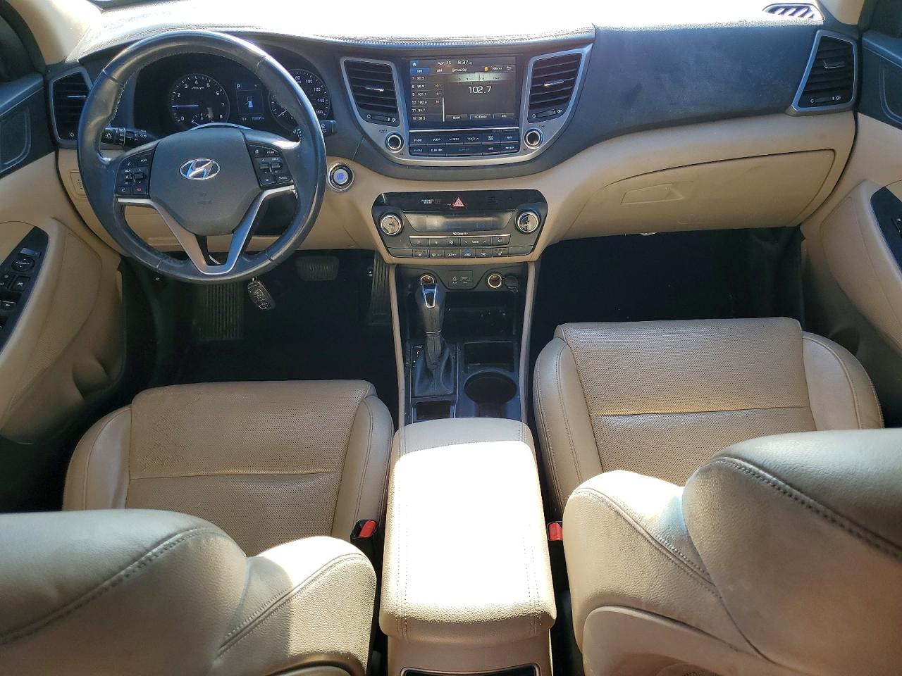2016 Hyundai Tucson VIN KM8J3CA22GU043718 photo 8