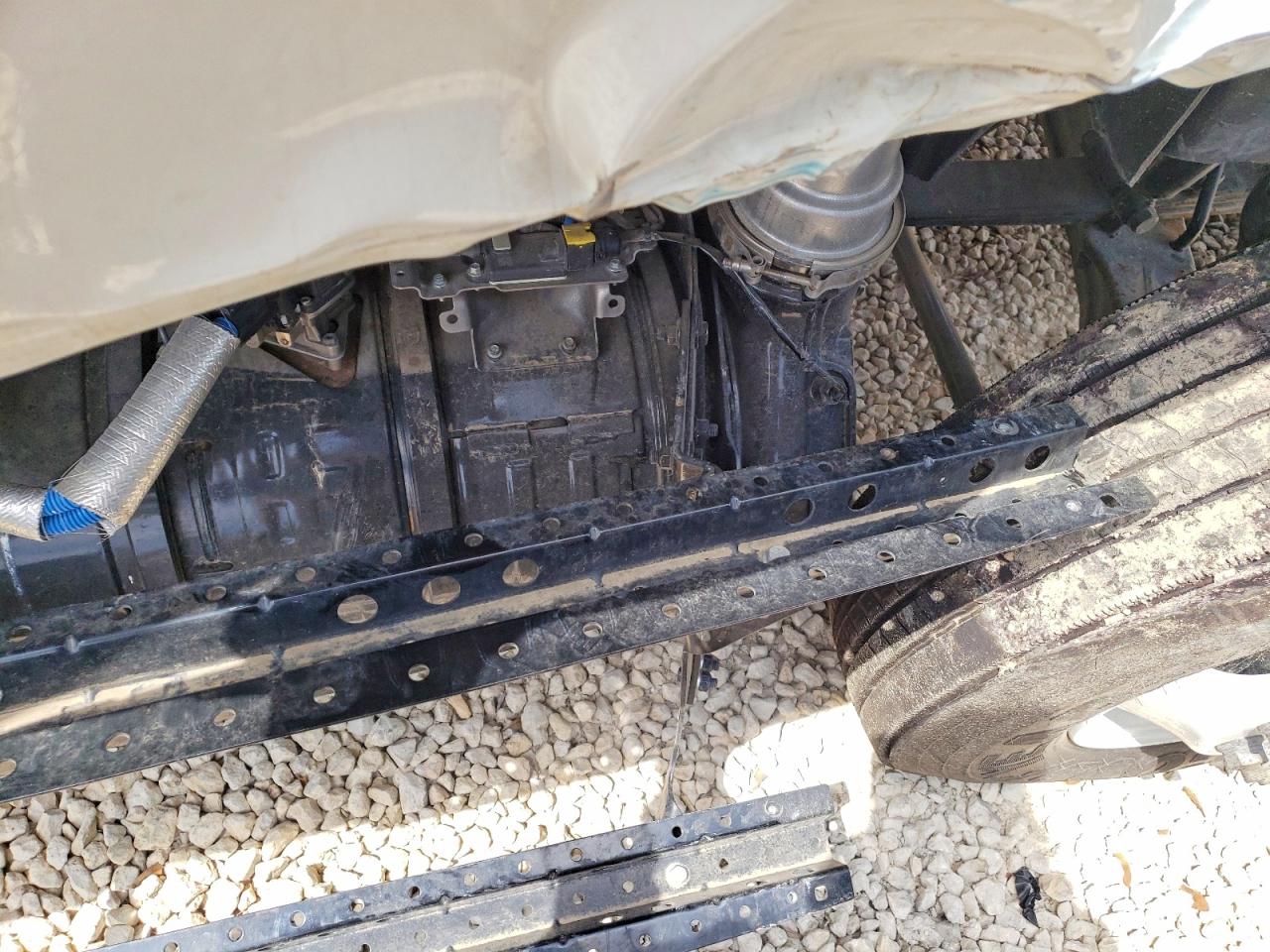 2026 FREIGHTLINER All other VIN 3AKJHHFG2TSWP3498 photo 6