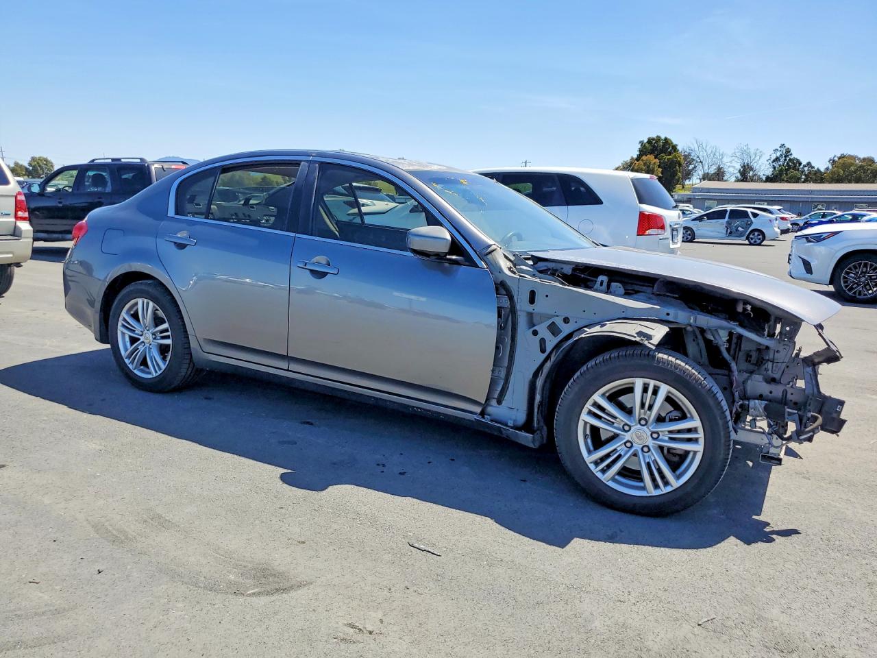 2013 Infiniti G37 VIN JN1CV6AP0DM712376 photo 4