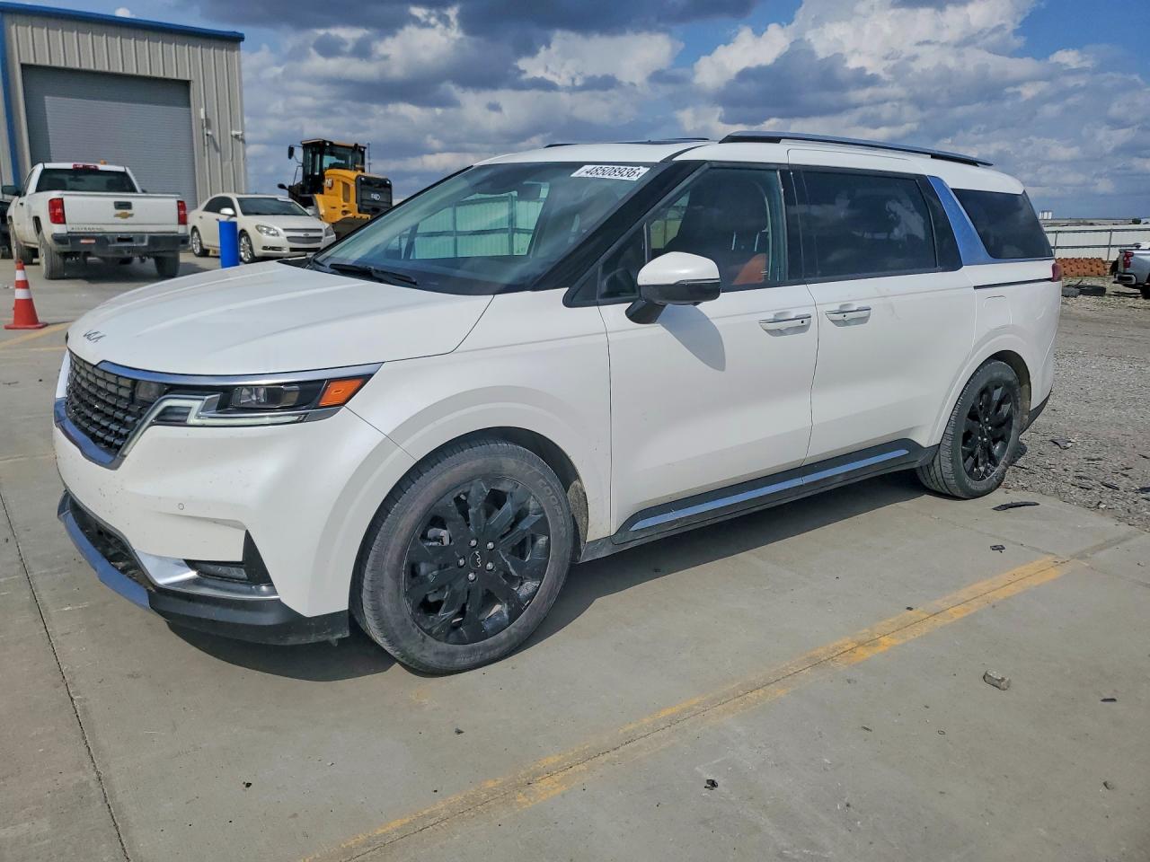 2022 Kia All other VIN KNDNE5H30N6080598 photo 1