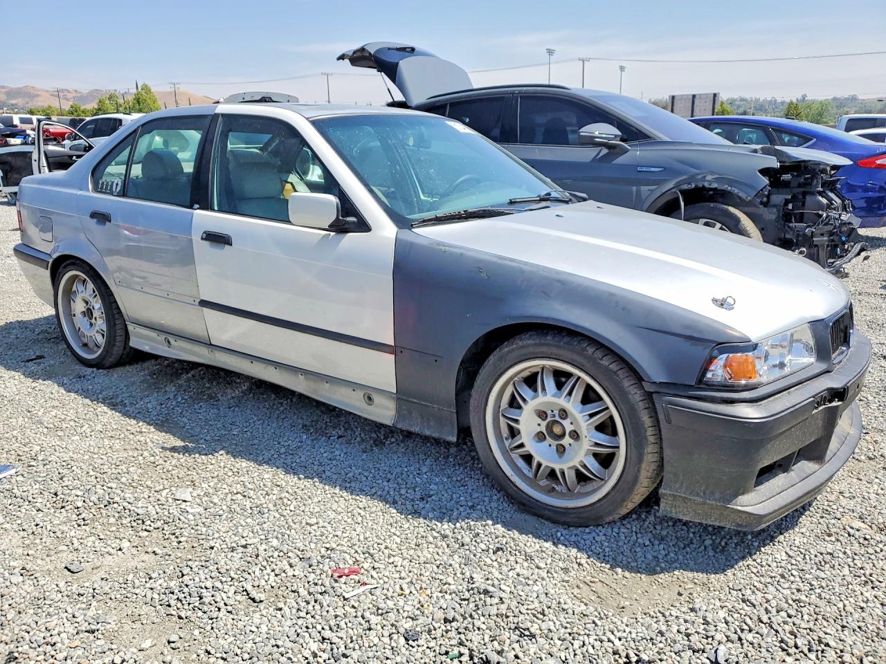 1998 BMW M3 VIN WBSCD0327WEE13197 photo 4