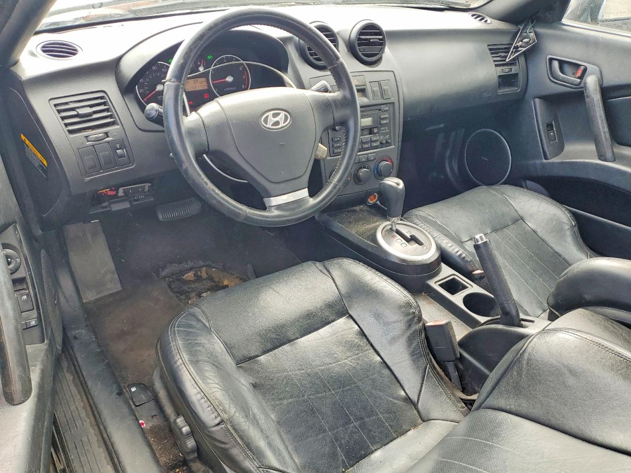 2003 Hyundai Tiburon gt VIN KMHHN65FX3U016509 photo 8