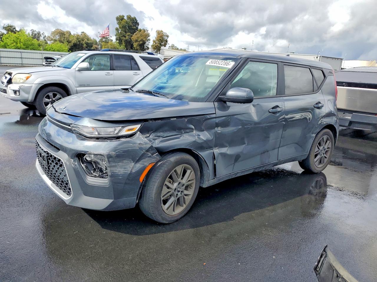 2021 Kia Soul VIN KNDJ23AU4M7795259 photo 1